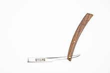 STEPS Wood handled Razor